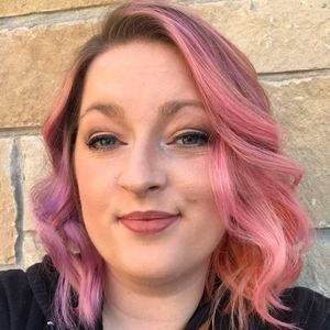 Meet your Posher, Jasmine